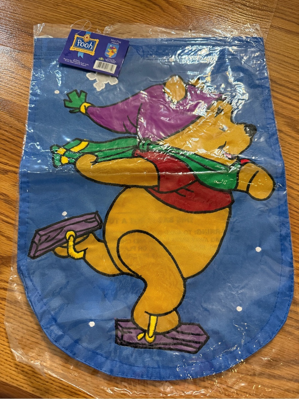 Disney 1998 Pooh Yellow Blue Holiday Mini Outdoor Mailbox Flag